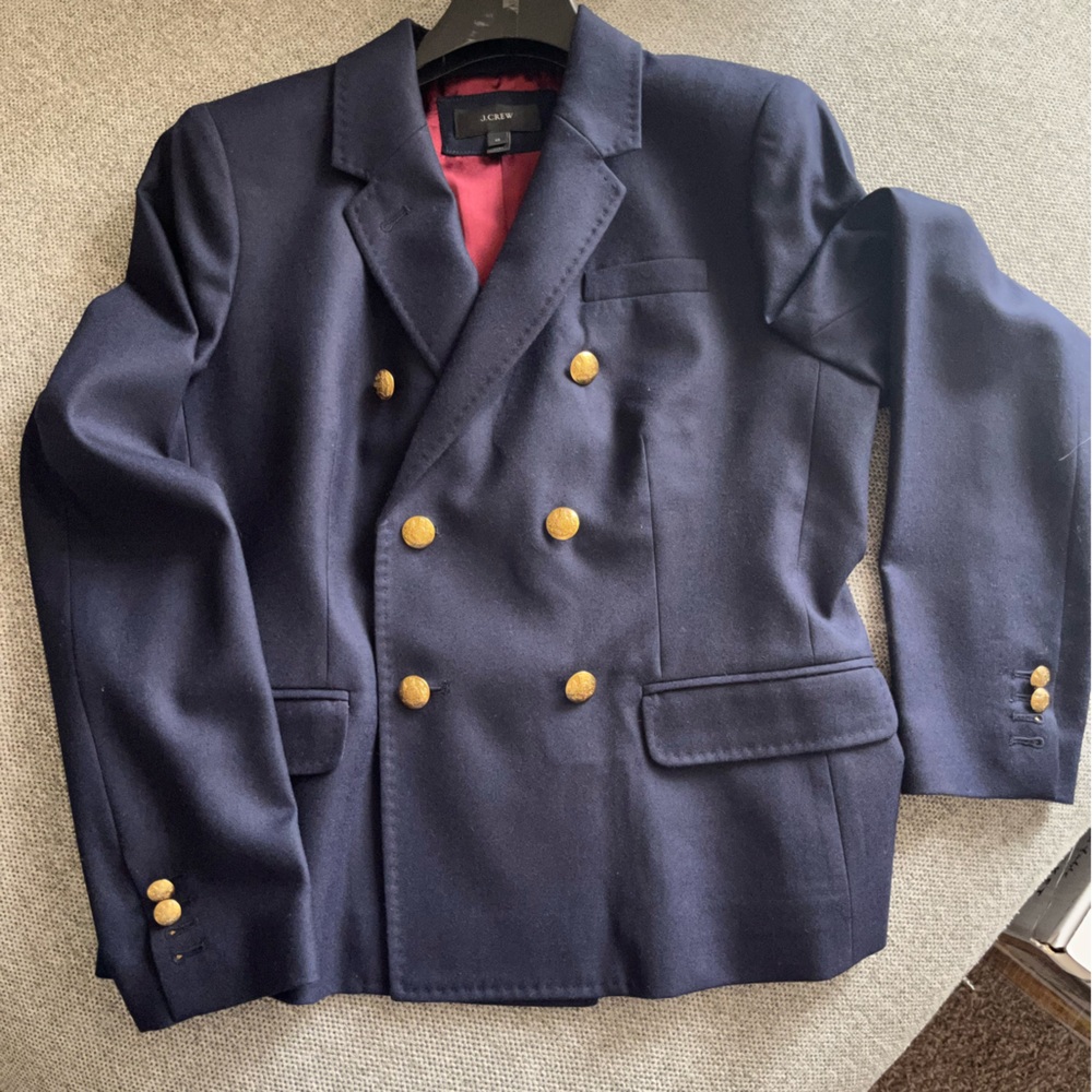 Women’s navy blazer